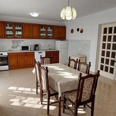 Apartmani Sladana Kampor Exterior photo